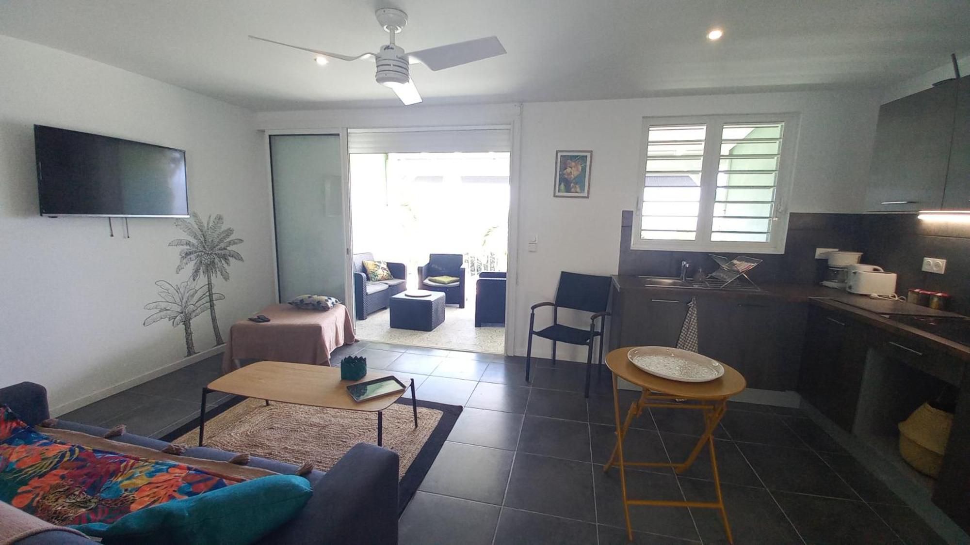 Logements Vue Mer Acces Piscine En Guadeloupe บูญองต์ ภายนอก รูปภาพ
